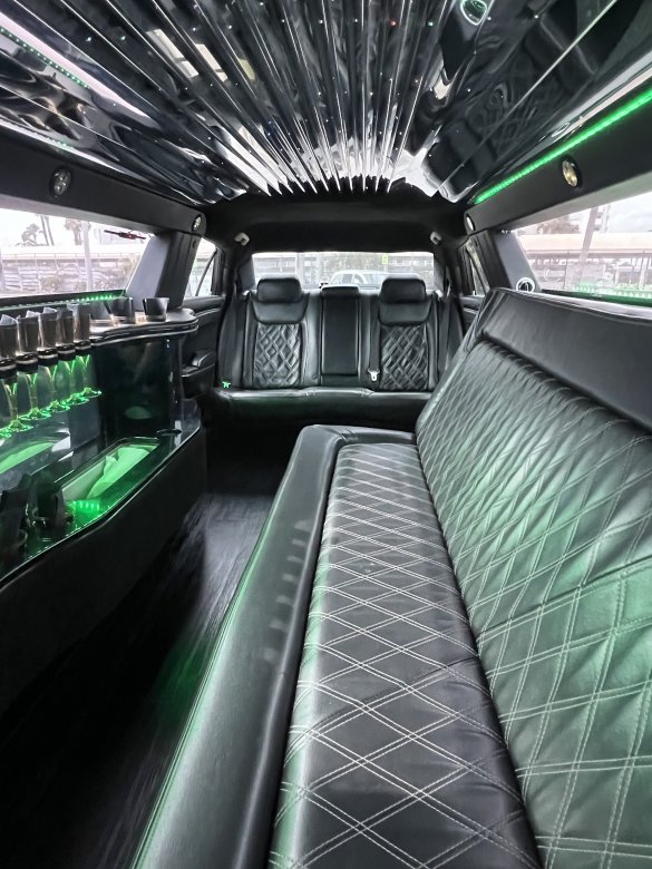 2015 Chrysler 300 Limousine