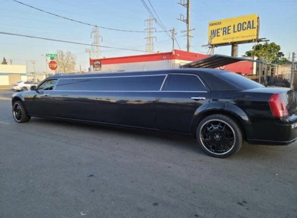 2010 Chrysler 300 Limousine