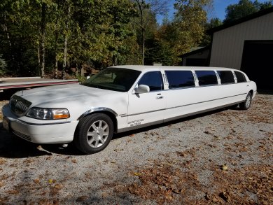 2005 Craftman Lincoln Limousine Limousine