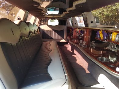 2005 Craftman Lincoln Limousine Limousine