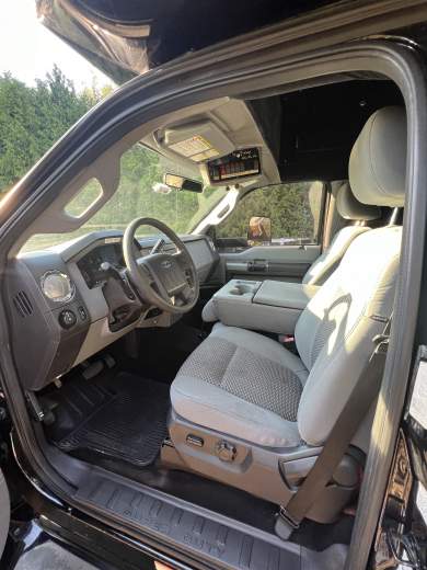 2012 Odyssey turtle top Ford F550 Executive Shuttle