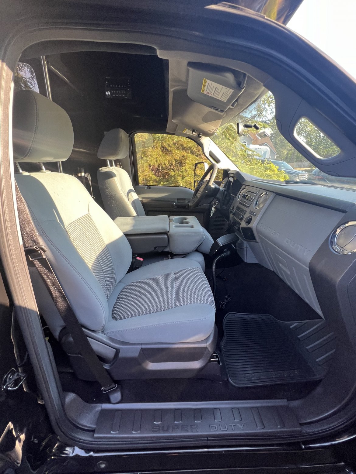 Executive Shuttle for Sale in Spanaway, WA - Photo 6