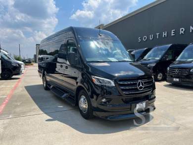 2024 Midwest Automotive Designs Mercedes-Benz Business class standard AWD  #13812 Sprinter