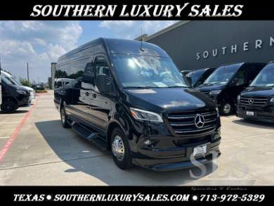 2024 Midwest Automotive Designs Mercedes-Benz Business class standard AWD  #13812 Sprinter