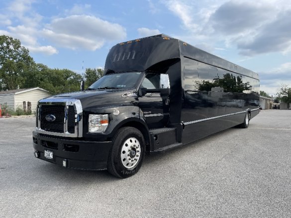 2016 Tiffany Coachbuilders Ford F-750 Limo Bus