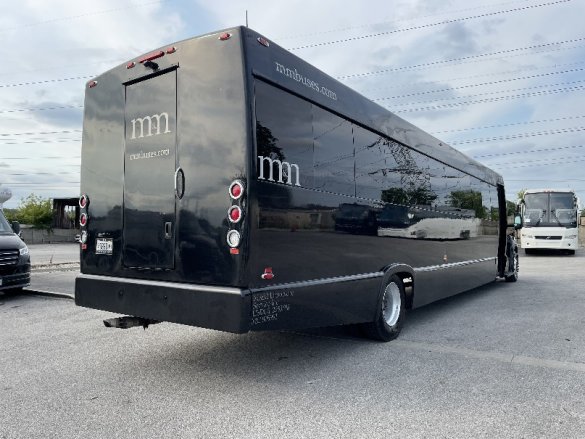 2016 Tiffany Coachbuilders Ford F-750 Limo Bus