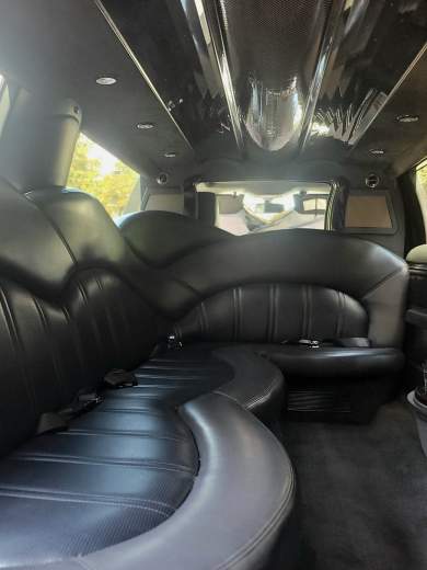 2014 Executive Coach Lincoln MKT Limousine 5th Door