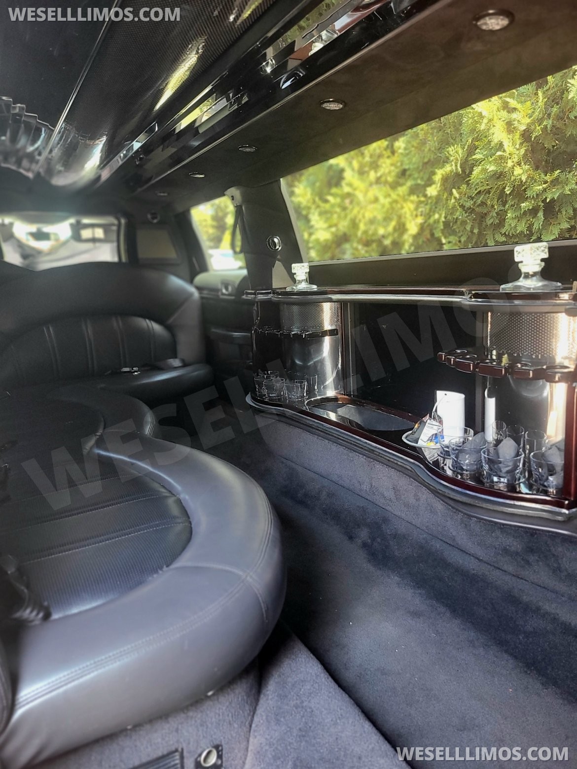2014 Executive Coach Lincoln MKT Limousine 5th Door - Photo 3