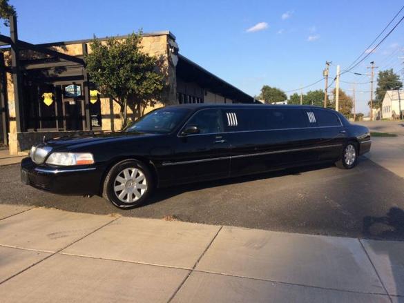 New 2006 Lincoln Town Car for sale #WS-10080 | We Sell Limos
