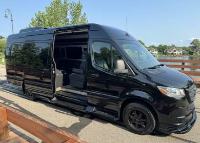 2024 Upgrade Van Mercedes-Benz 3500 Sprinter