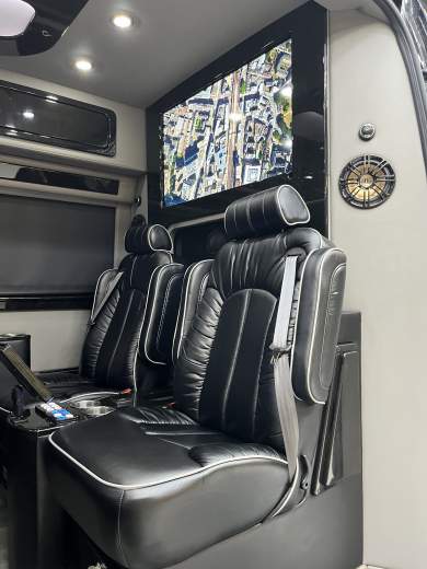 2016 Midwest Automotive Designs Mercedes-Benz Sprinter 2500 Business Class