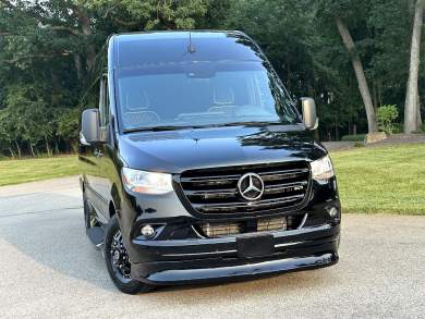 2023 Auto Elite Road Liner 737 with Massive Trunk Mercedes-Benz Sprinter