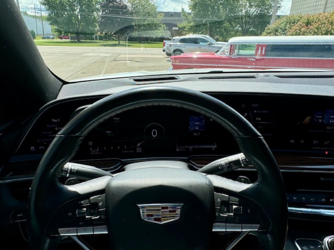 Photo of SUV for sale: 2021 Cadillac Escalade