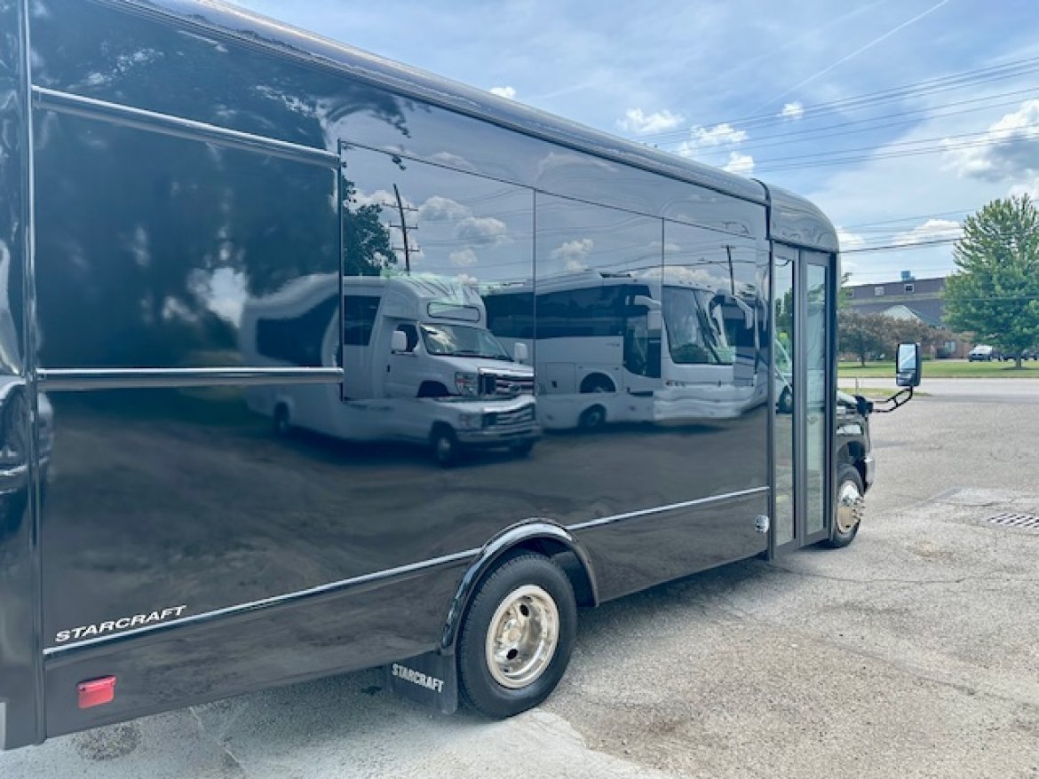 Shuttle Bus for Sale in Erie, PA - Photo 4