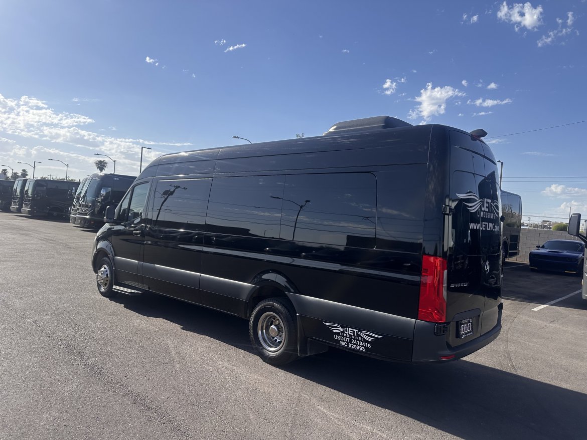 Sprinter for Sale in Phoenix, AZ - Photo 5