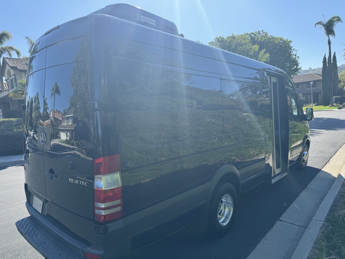 Executive Shuttle for Sale in Laguna Niguel, CA - Photo 19