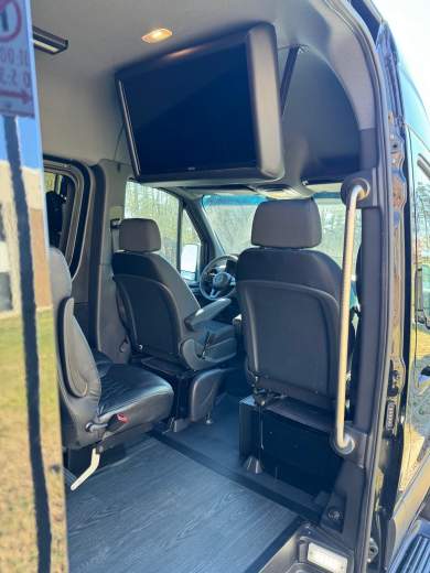 2022 Royale  Mercedes-Benz Sprinter 3500 Executive shuttle