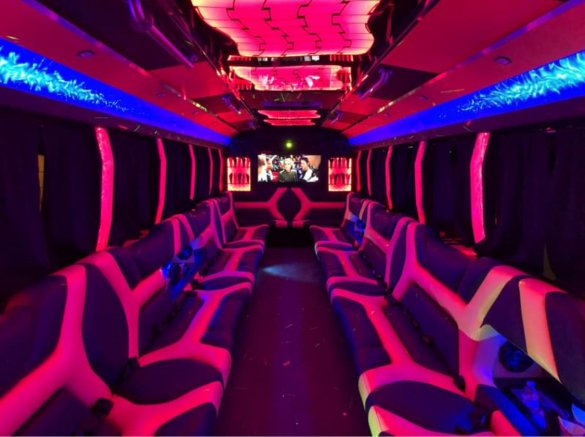 2014 Freightliner M2 Limo Bus