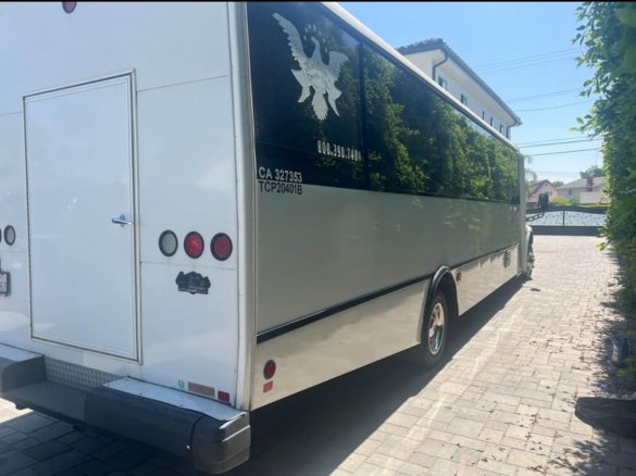 2014 Freightliner M2 Limo Bus