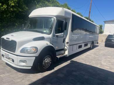 2014 Freightliner M2 Limo Bus