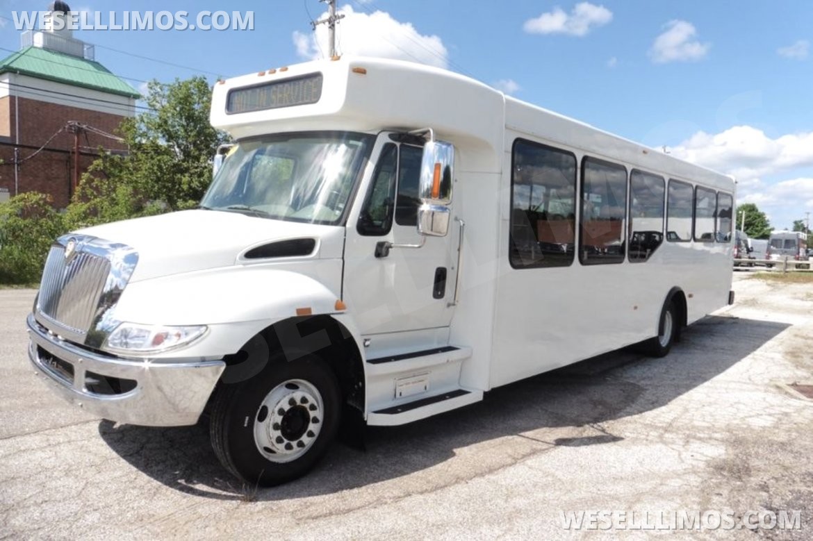 Shuttle Bus for Sale in queens, NY - Photo 4