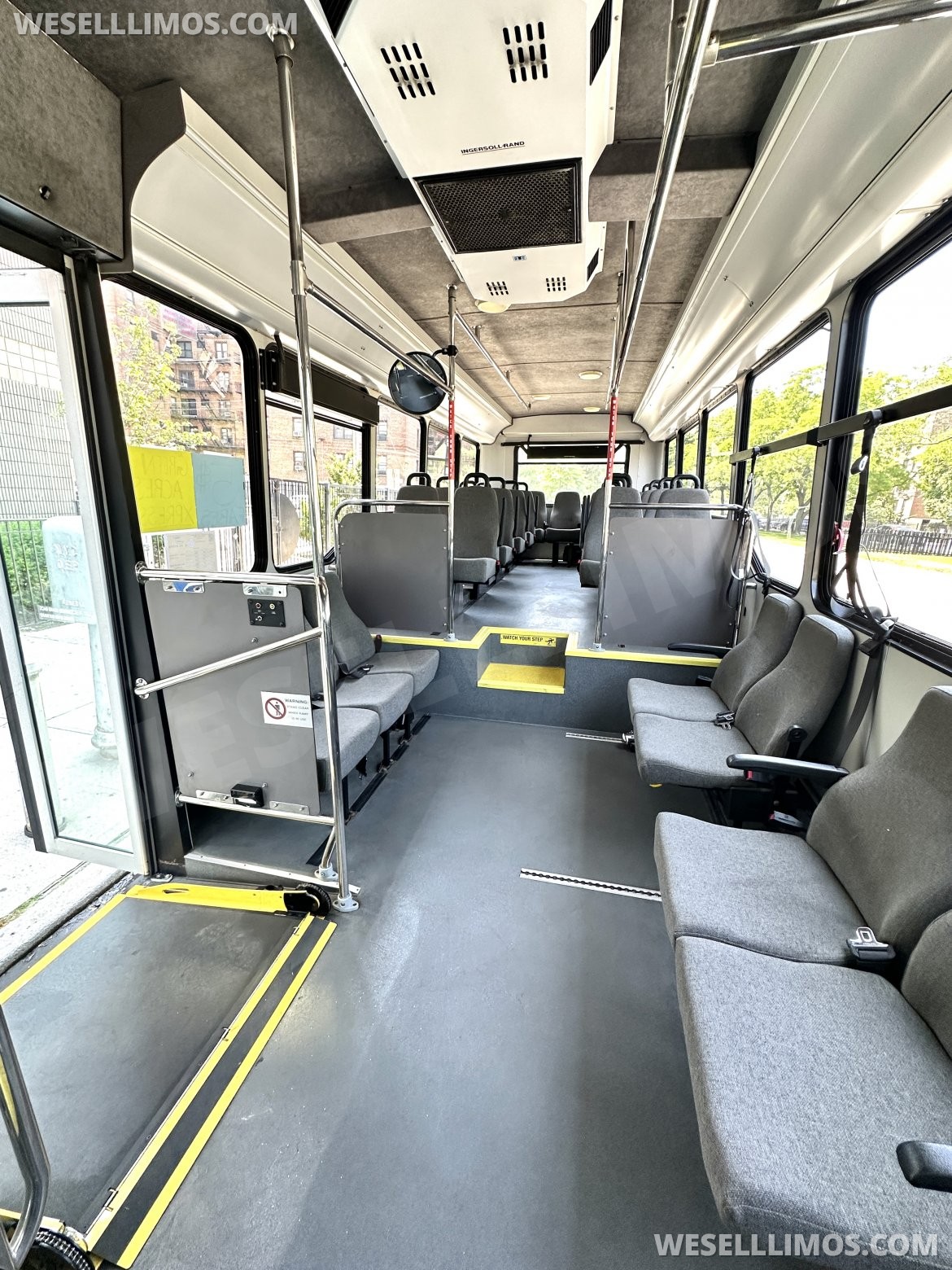 Shuttle Bus for Sale in queens, NY - Photo 7