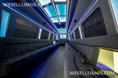 LGE Coachworks F550 Limo Bus 29+ Passengers