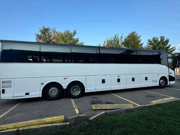 2013 Vanhool Van Hool C2045 Motorcoach