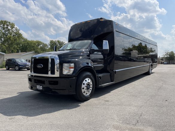 2016 Tiffany Coachbuilders Ford F-750 Limo Bus