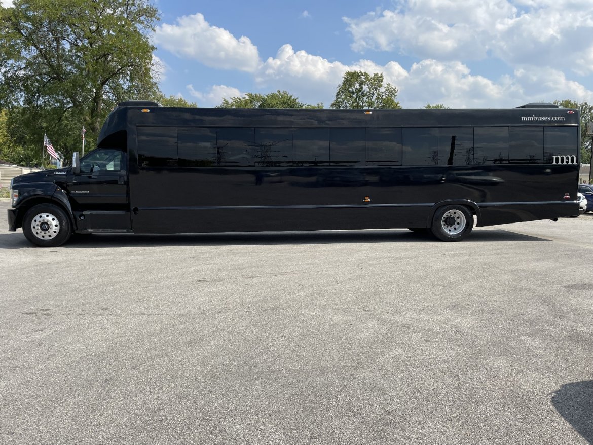 Limo Bus for sale: 2016 Ford F-750 45&quot; by Tiffany Coachbuilders