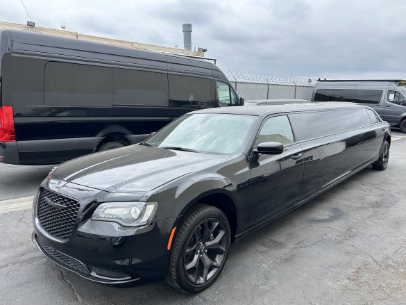 2023 SPV Conversions Chrysler 300 140" 4 Door  Limousine Limousine