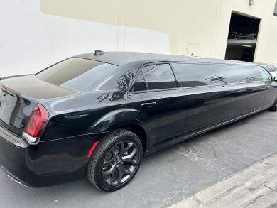 2023 SPV Conversions Chrysler 300 140" 4 Door  Limousine Limousine