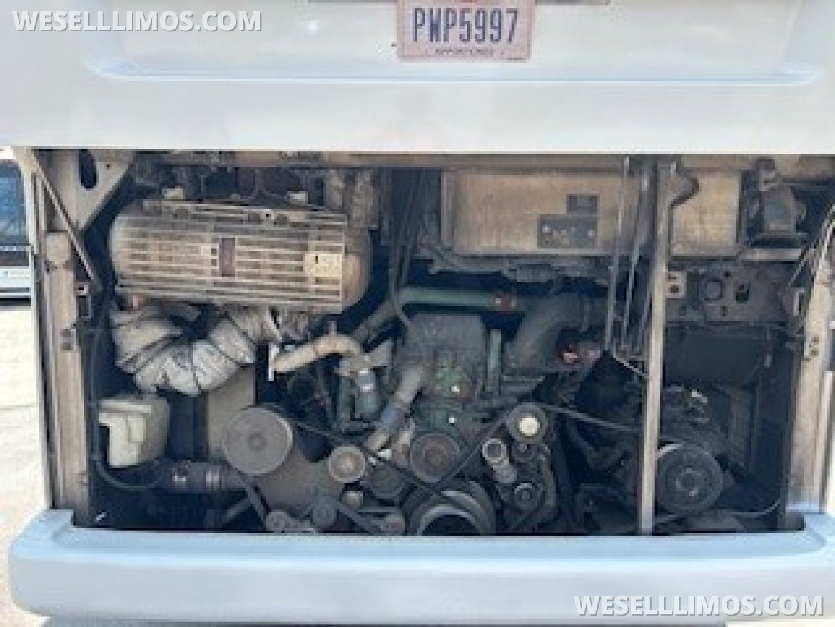 Motorcoach for Sale in Cincinnati, OH - Photo 5