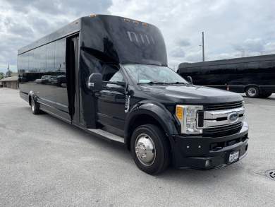 2017 Tiffany Coachbuilders Ford F-550 Limo Bus