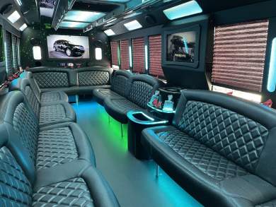 2017 Tiffany Coachbuilders Ford F-550 Limo Bus