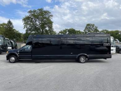 2017 Tiffany Coachbuilders Ford F-550 Limo Bus