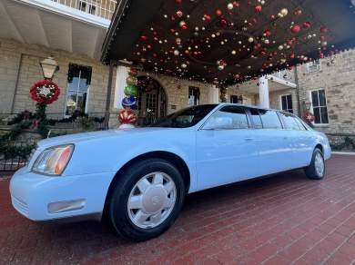 2003 Cadillac Deville Limousine