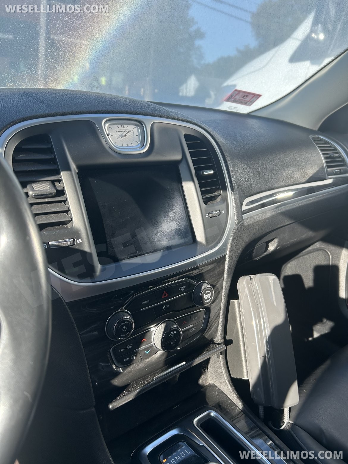 Photo of Limousine for sale: 2019 Chrysler 300 140&quot; by Limoland