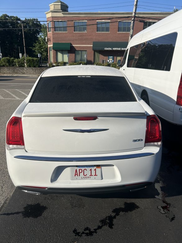 2019 Limoland Chrysler 300 Limousine