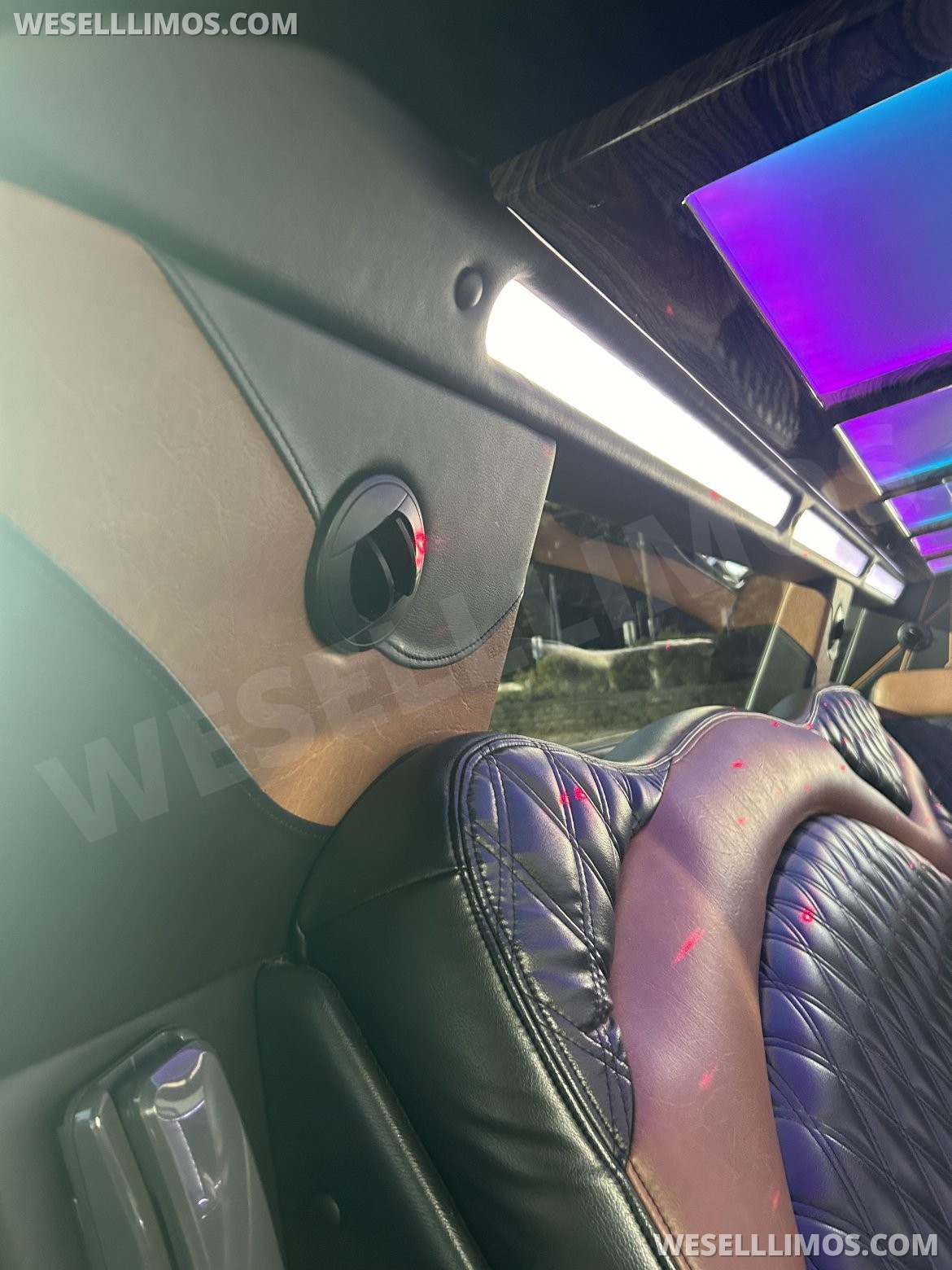 Photo of Limousine for sale: 2019 Chrysler 300 140&quot; by Limoland