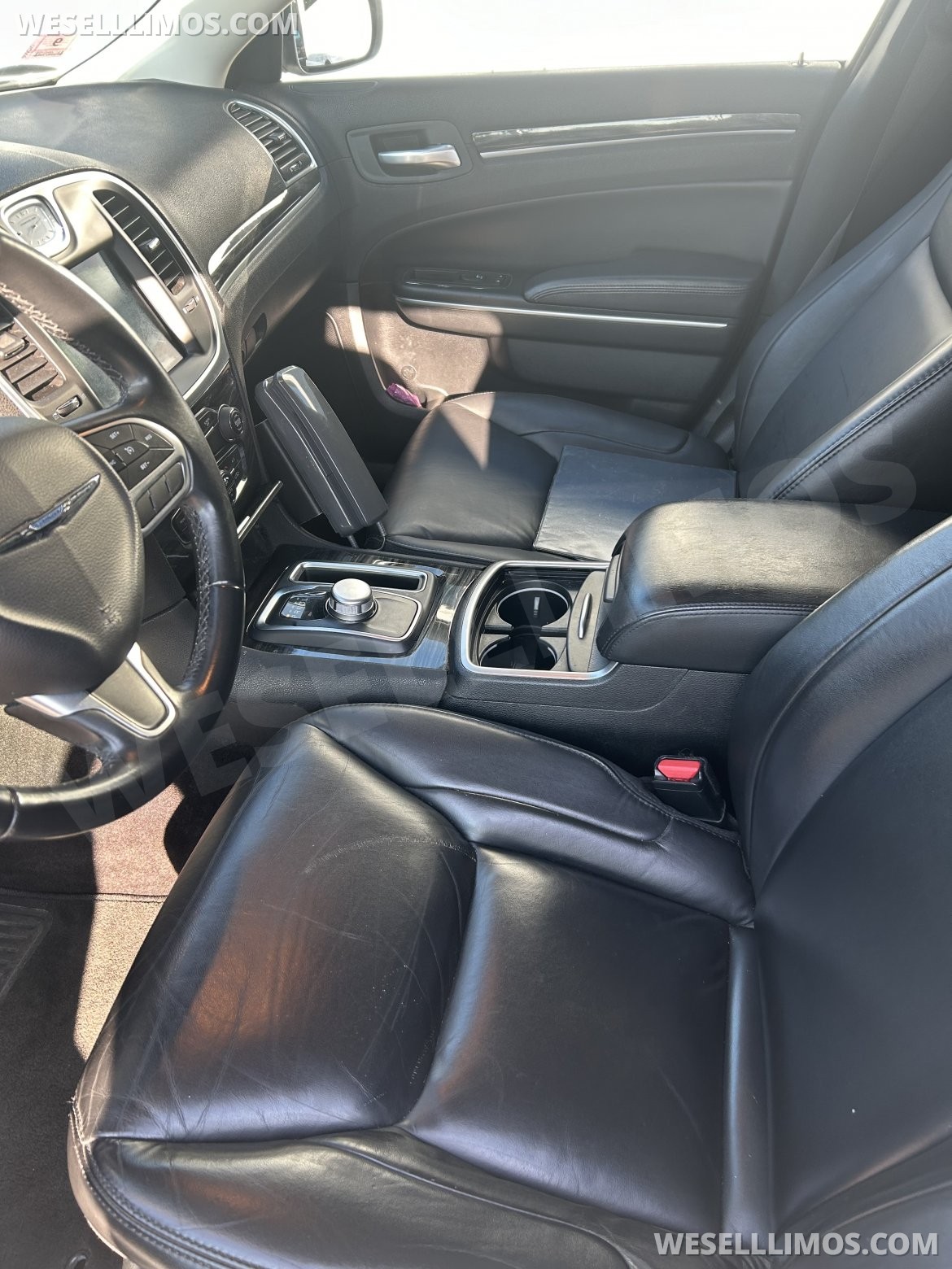 Photo of Limousine for sale: 2019 Chrysler 300 140&quot; by Limoland