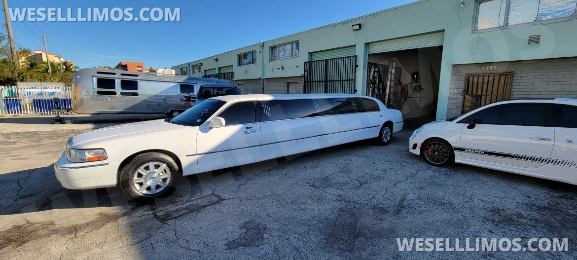 Limousine for Sale in Miami, FL - Photo 8