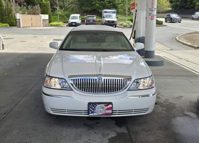 2006 Coastal Coachworks Lincoln Town car Limousine