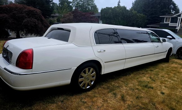 2006 Coastal Coachworks Lincoln Town car Limousine