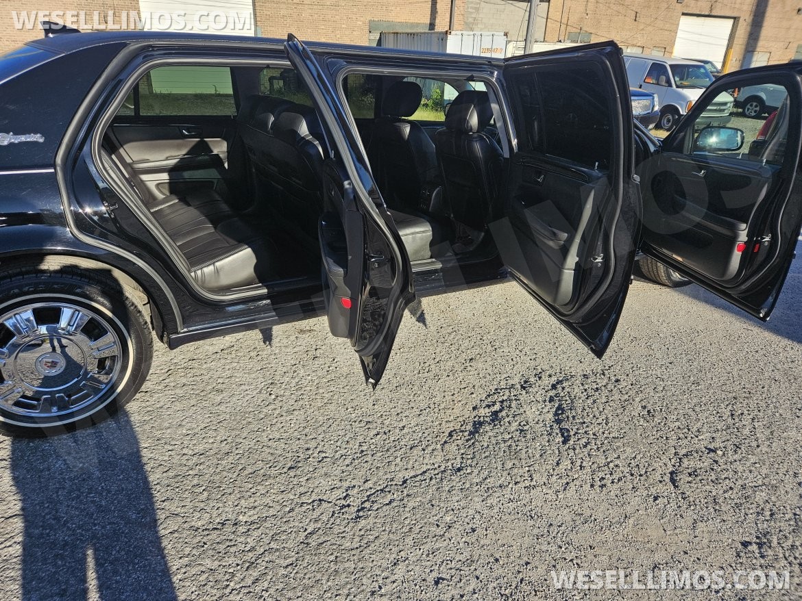 Funeral for Sale in Chicago, IL - Photo 9
