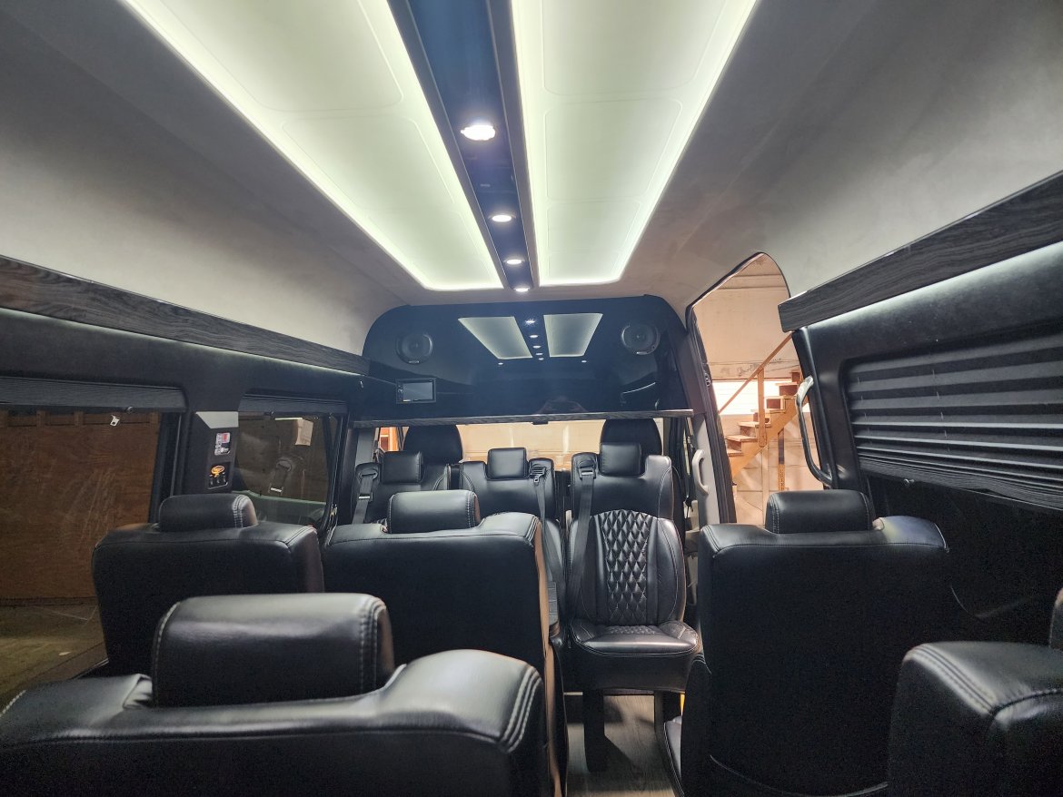 Sprinter for Sale in Boca Raton, FL - Photo 3