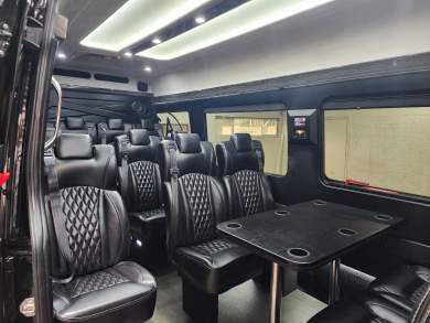 2017 First Class Mercedes-Benz Sprinter Sprinter