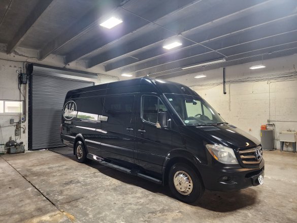 2017 First Class Mercedes-Benz Sprinter Sprinter