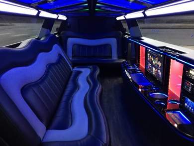 2019 Chrysler 300 Limo 140 Inch Limousine Springfield Coach