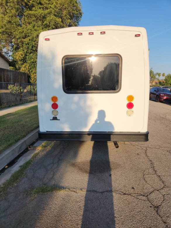 2014 Ford E450 Limo Bus